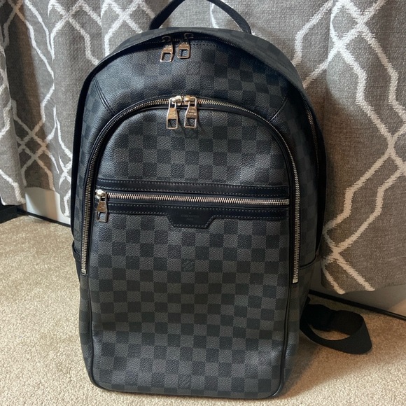 LOUIS VUITTON MICHAEL DAMIER GRAPHITE BLACK BACKPACK - Picture 2 of 9